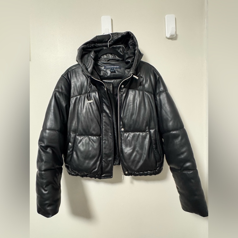 FRENCH CONNECTION | Black Pleather Puffer Jacket